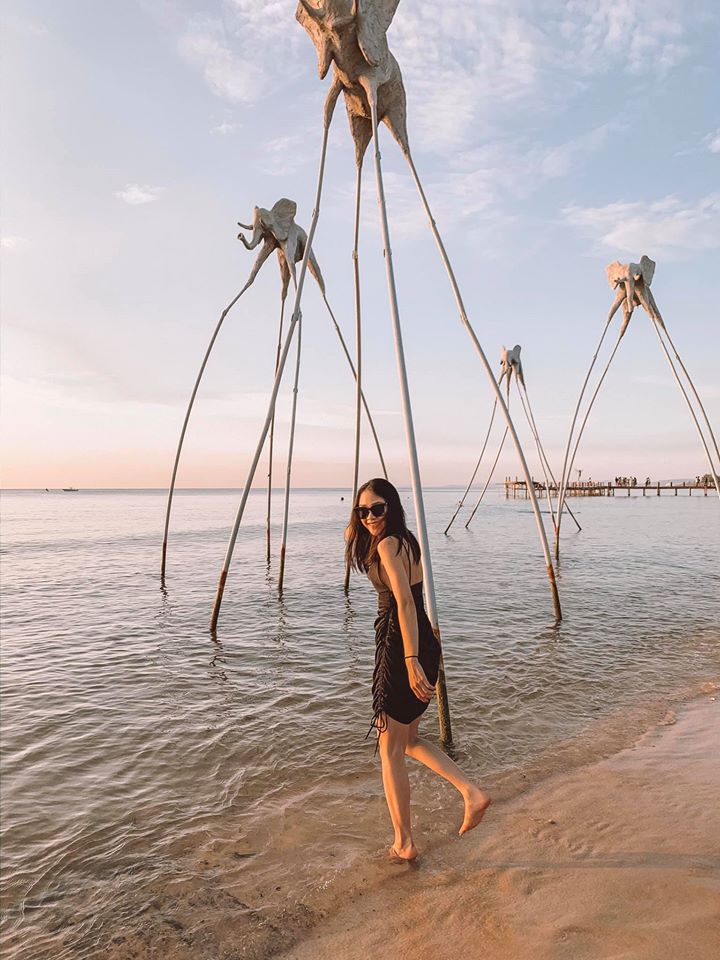 Top 10 địa điểm check-in đẹp nhất ở Phú Quốc không thể bỏ qua check in cung hoang hon lung linh tai Sunset Sanato Beach Club - Top 10 địa điểm check-in đẹp nhất ở Phú Quốc không thể bỏ qua