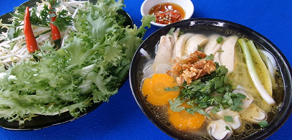 11.banh canh ga - Top 16 cách nấu bánh canh theo vùng miền ngon vô đối