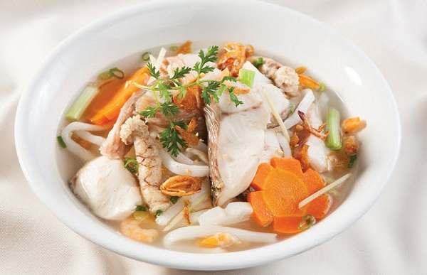 2.banh canh ca loc - Top 16 cách nấu bánh canh theo vùng miền ngon vô đối